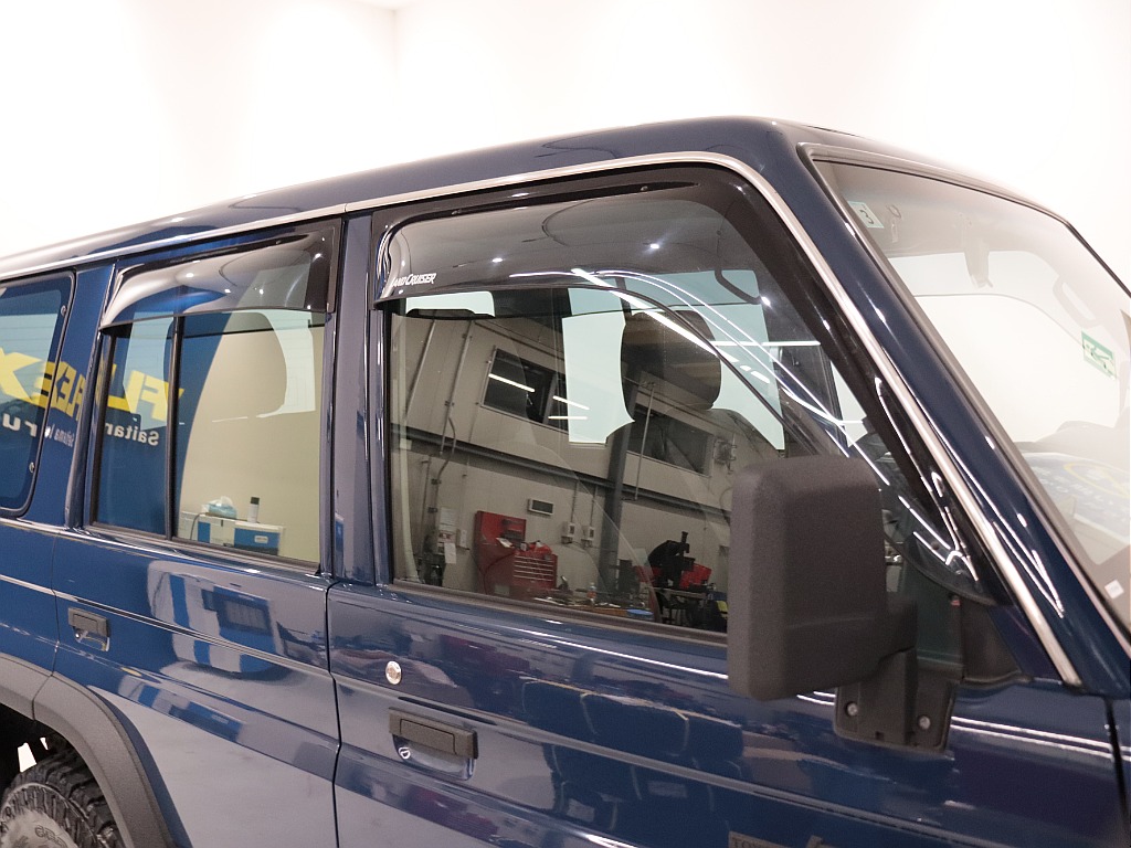 サイドバイザー！