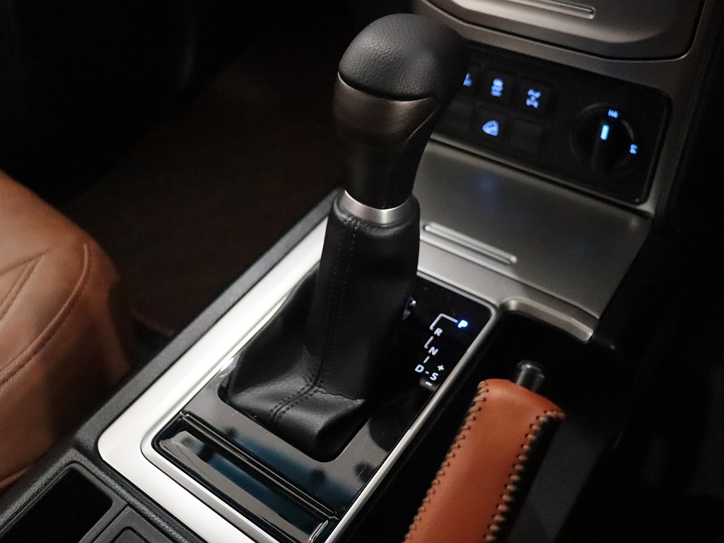 シフトノブ周り！