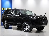 こちらガソリン５人乗り車両となっております！