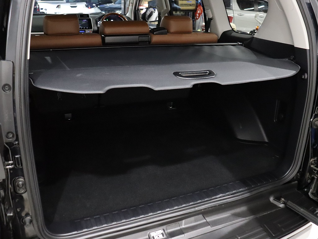 ラゲッジトノカバー！