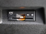 ビルトインETC車載器装備！