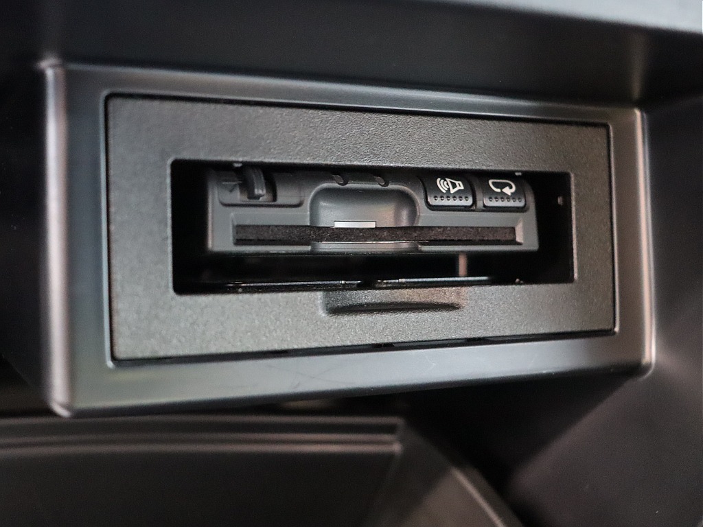 ビルトインETC車載器！