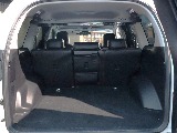 広々とした荷室をご利用いただけます！