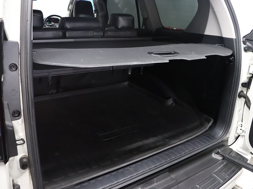 ラゲッジトノカバー！