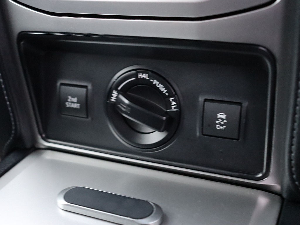 トランスファー切り替えダイヤル！