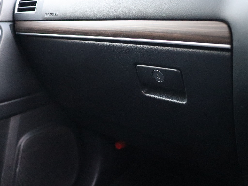 グローブボックス！