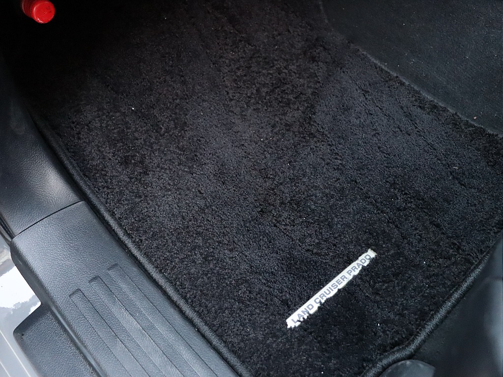 純正フロアマット！