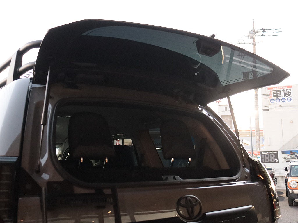 リアハッチガラス開閉可能！