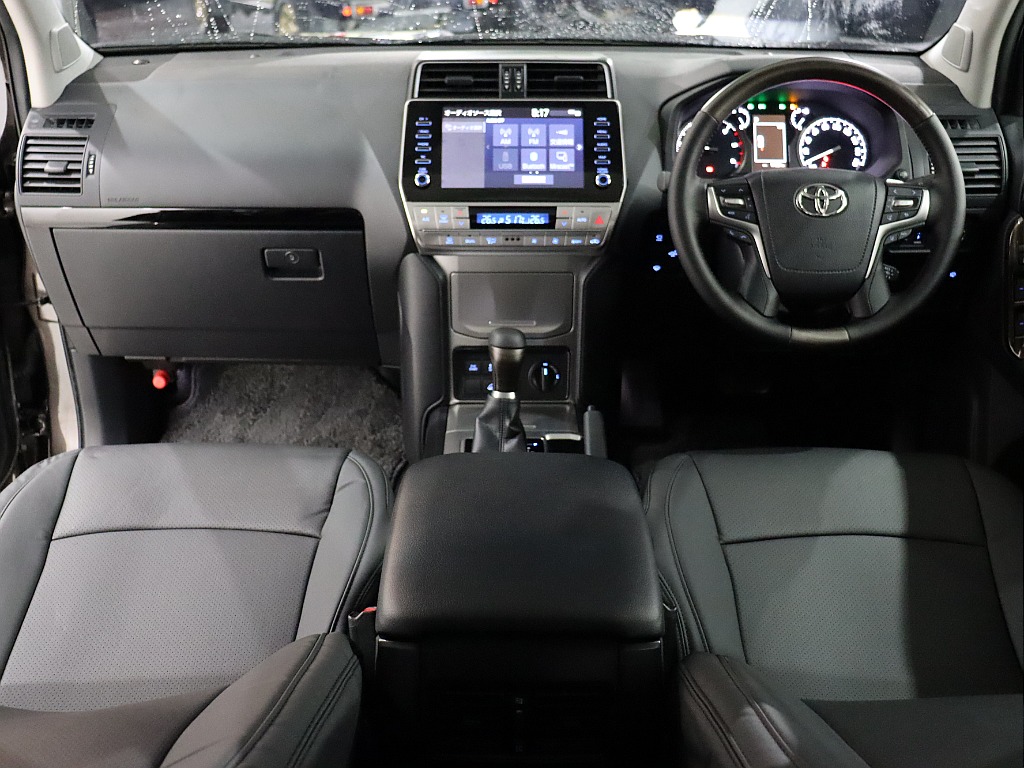 遊び心溢れるインパネ周り！