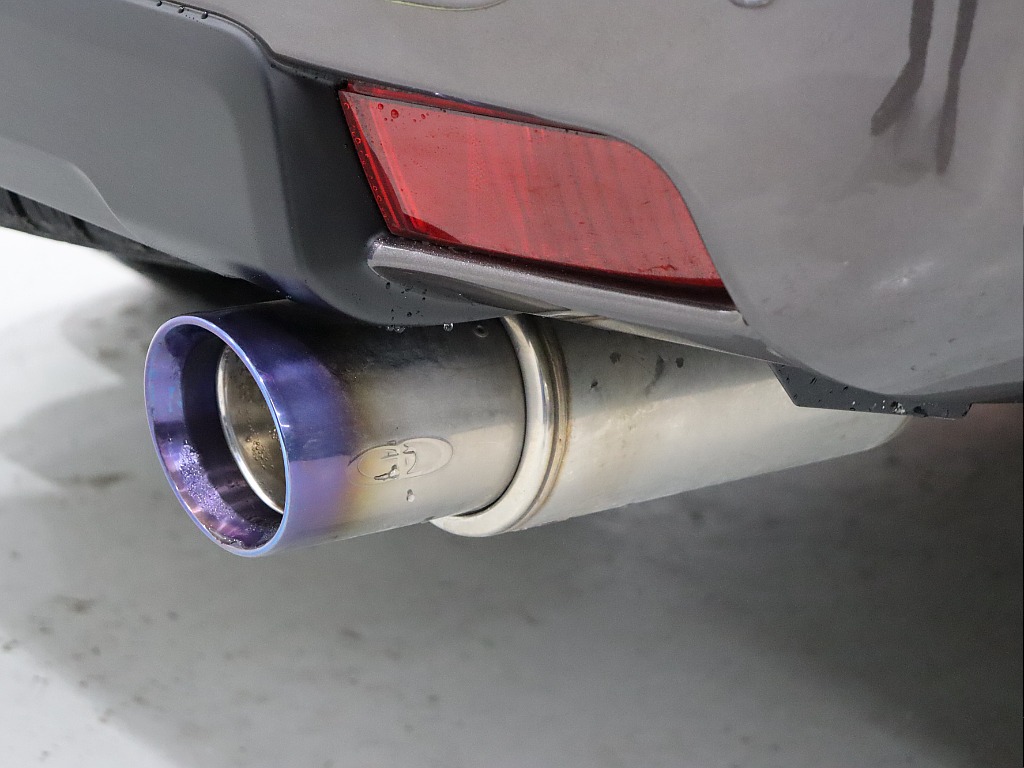 ガナドールマフラー装備済み！