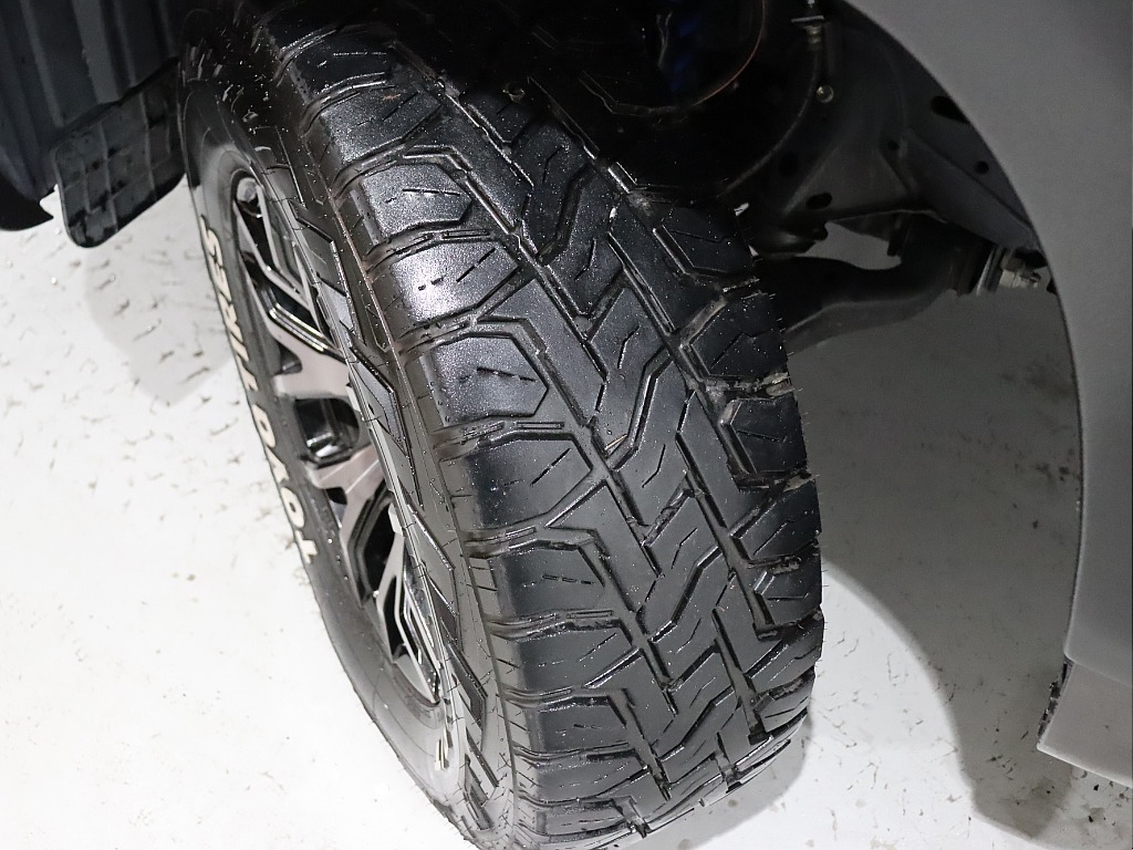 タイヤ溝も良好です！