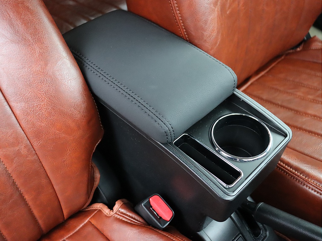 社外アームレスト！