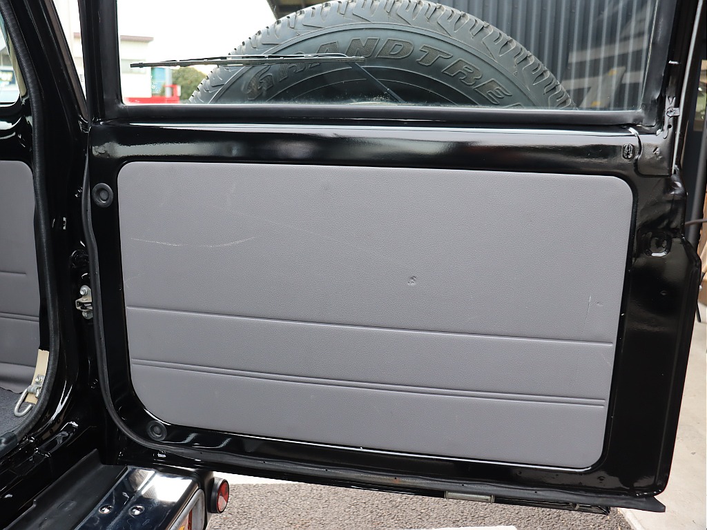 ドア内張の状態良好です！