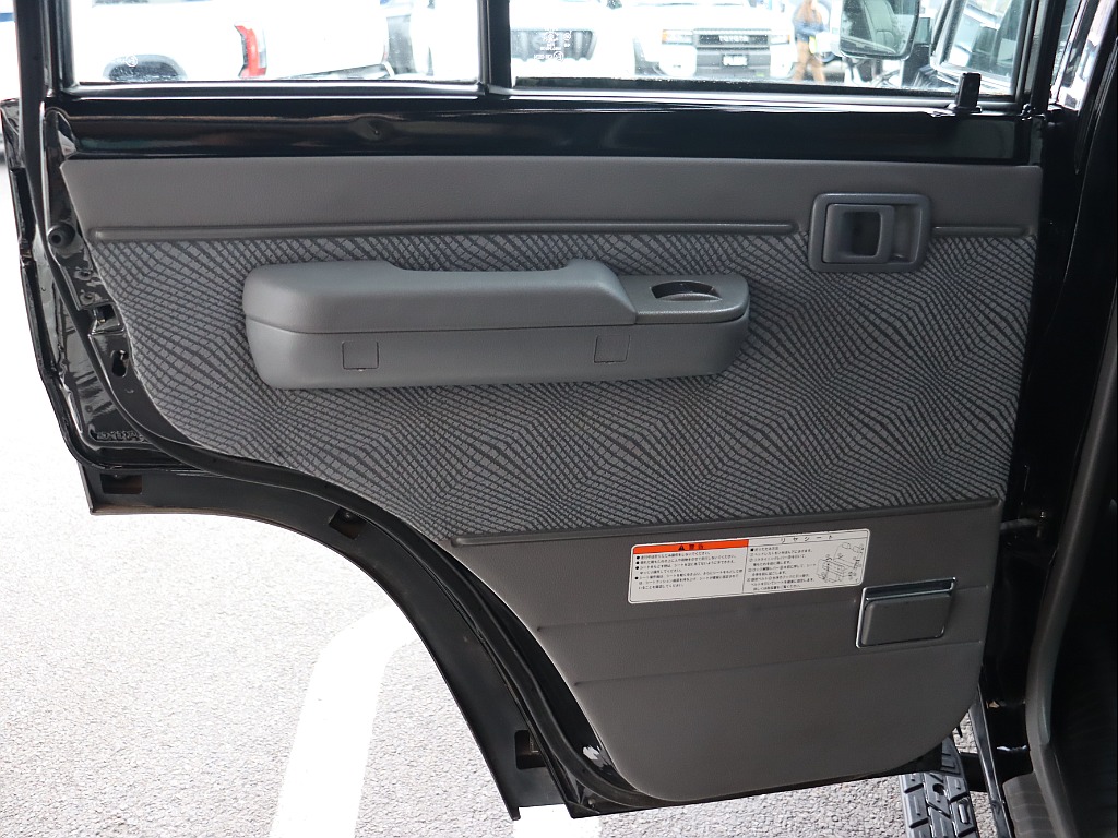 各内張りの状態も良好です！