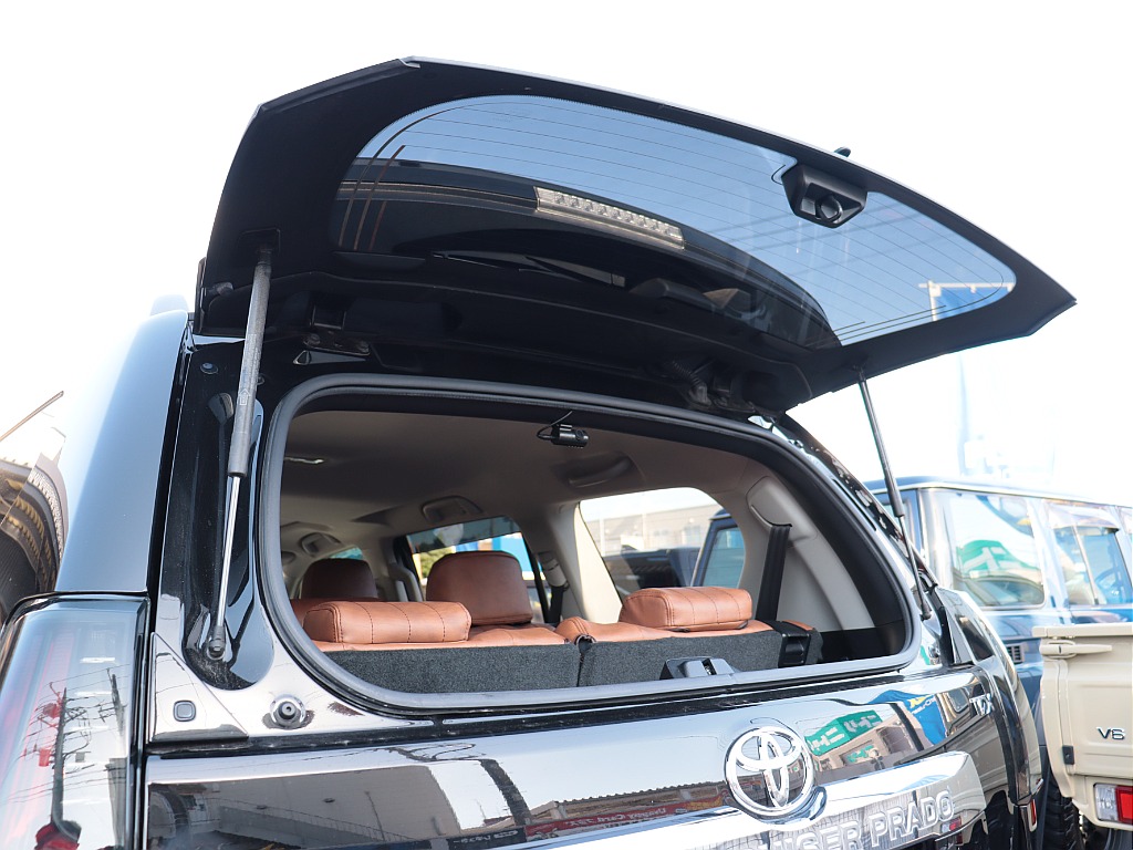 リアハッチガラス開閉可能！