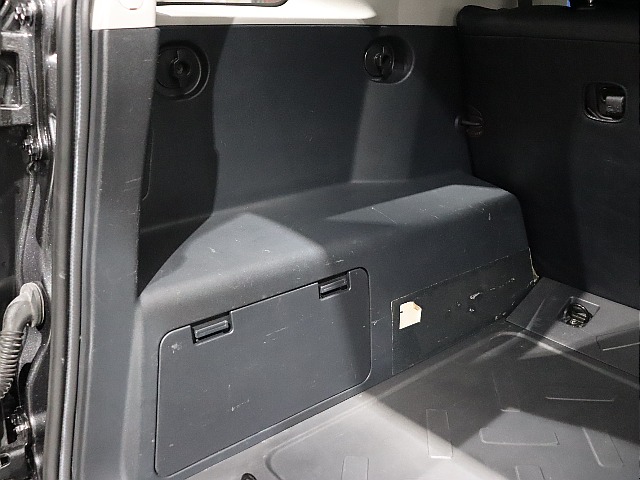 ラゲッジ内張り！