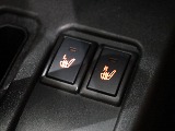 1列目シートヒーター装備！