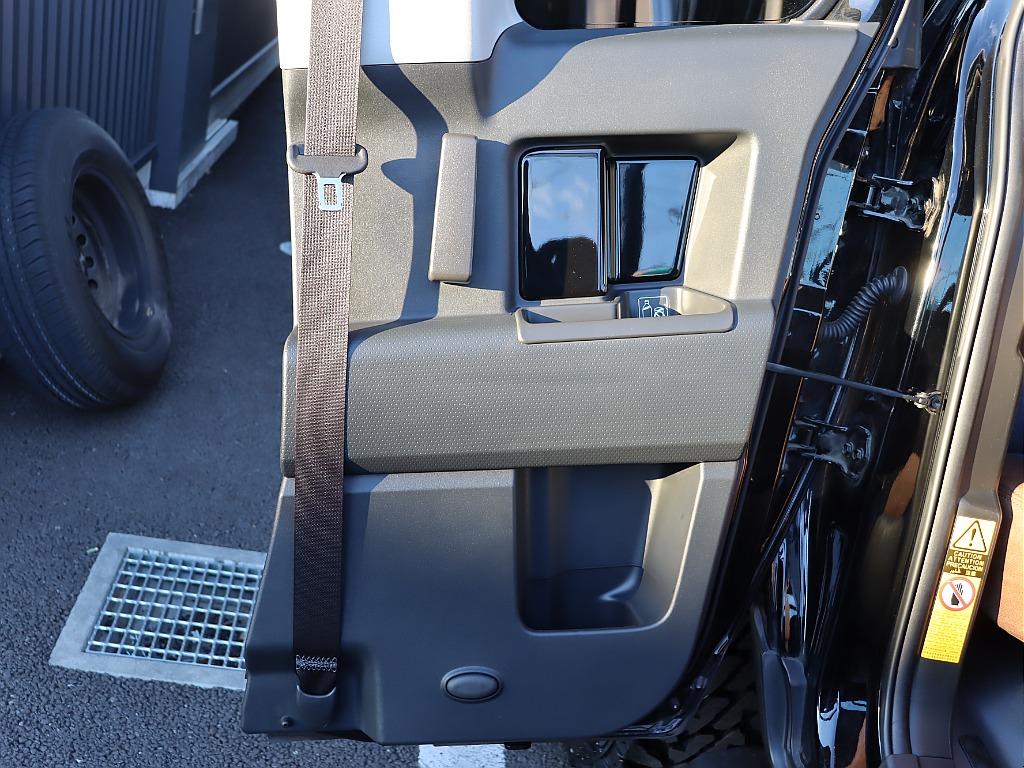 ドア内張の状態も良好です！