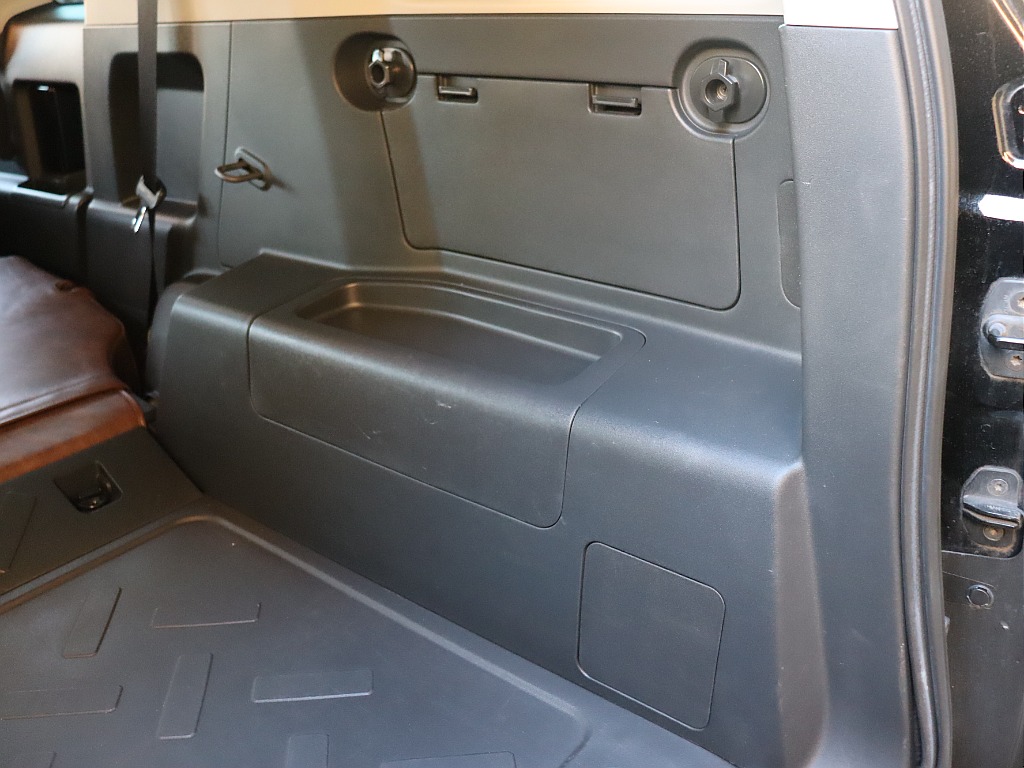 ラゲッジ内張！