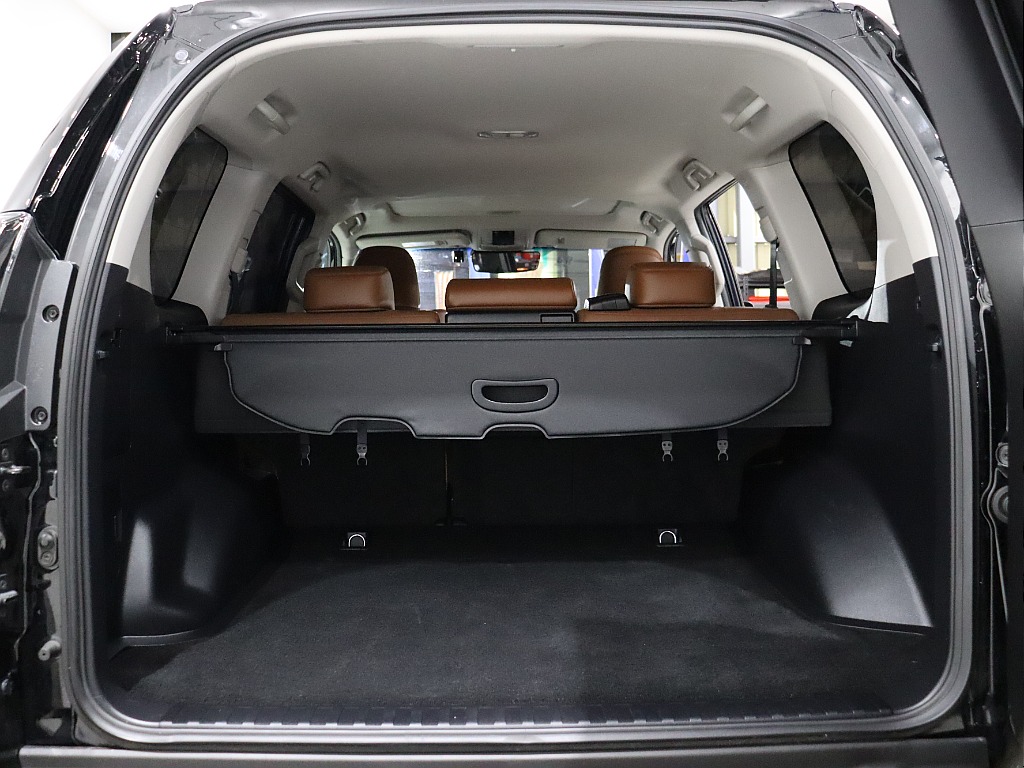 5人乗りなのでラゲッジも広々！
