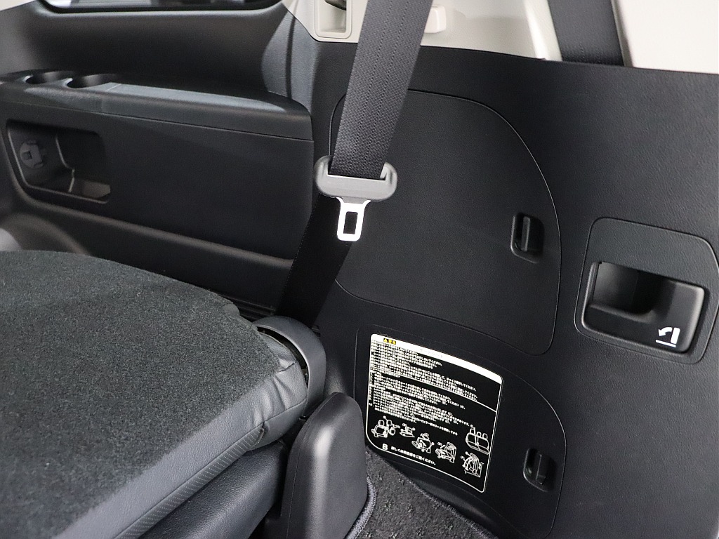 ラゲッジ内張り！