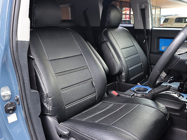 1列目！ブラックシートカバー装着済み！