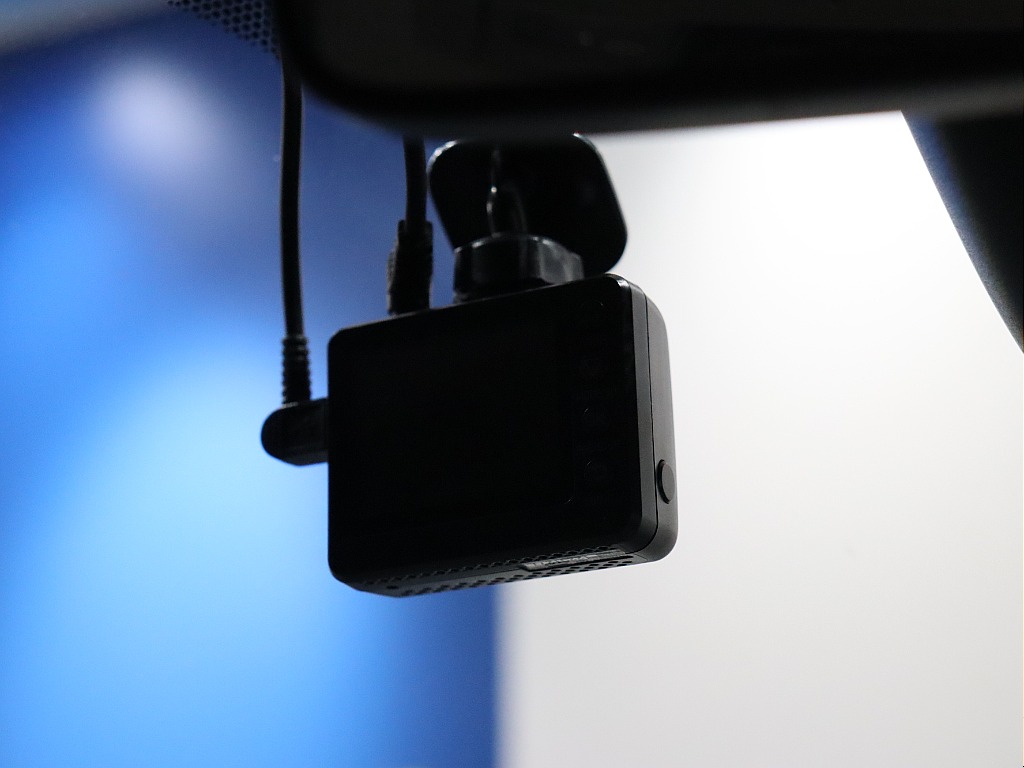 前後ドライブレコーダー！新品への交換も承ります☆