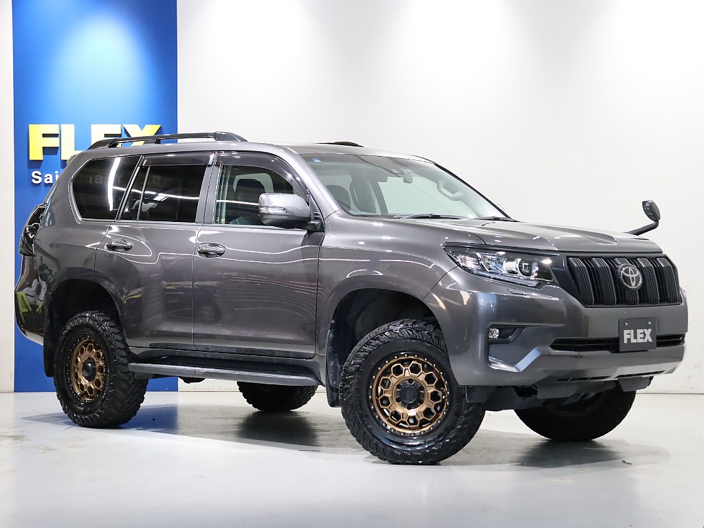 絶版カラーのグレーメタリック！