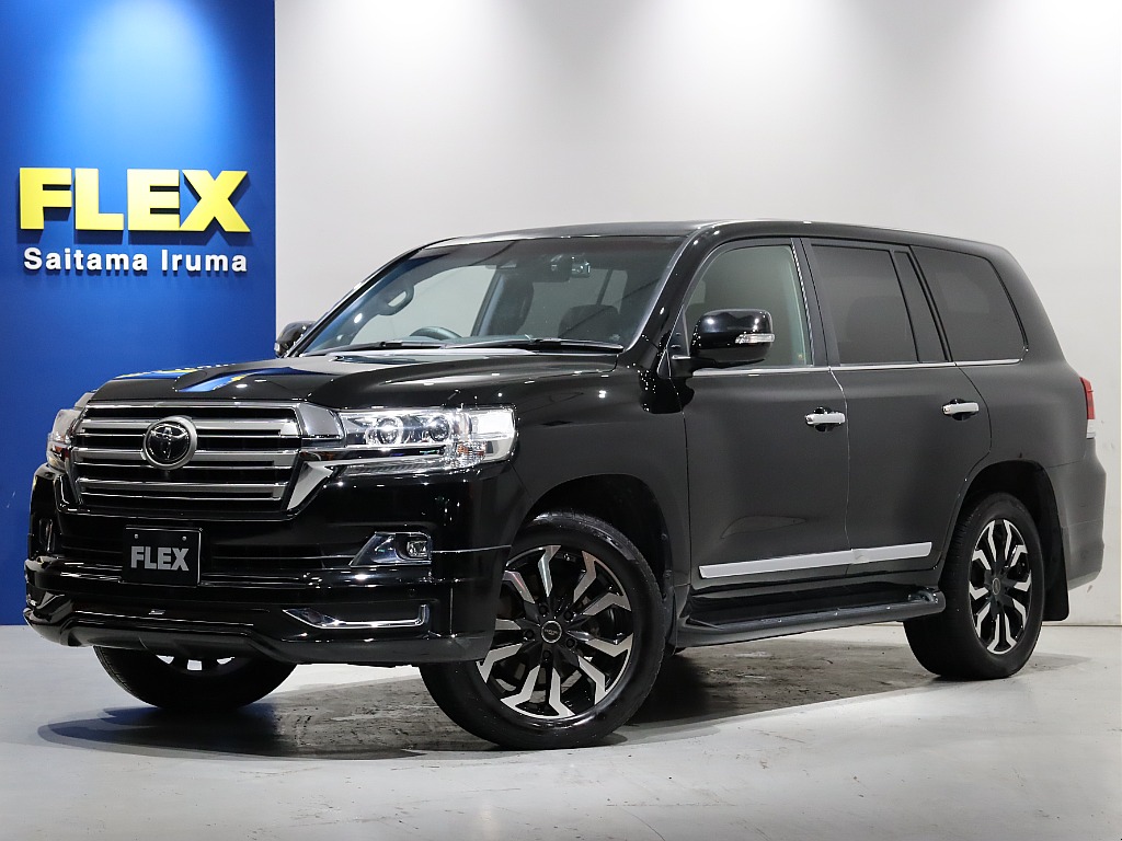 大人気のランクル200ZXが新入庫！