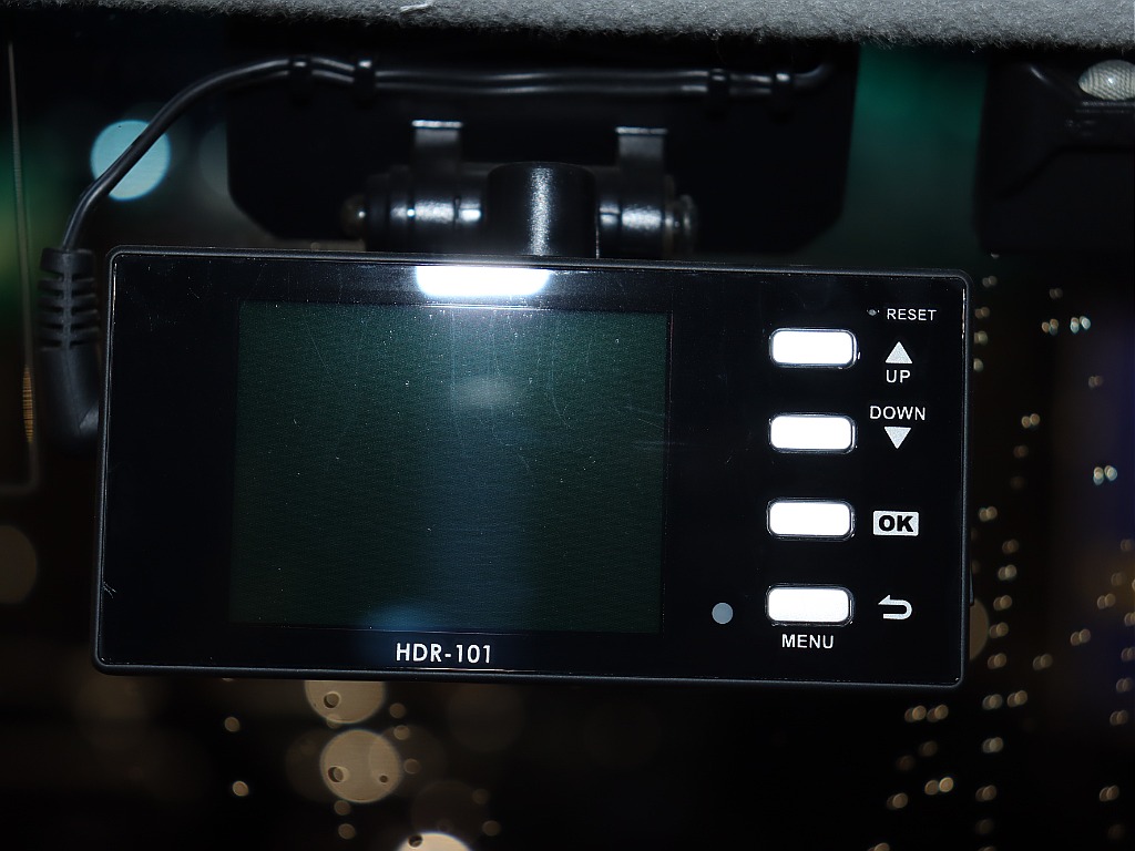 コムテック製フロントドライブレコーダー装備！