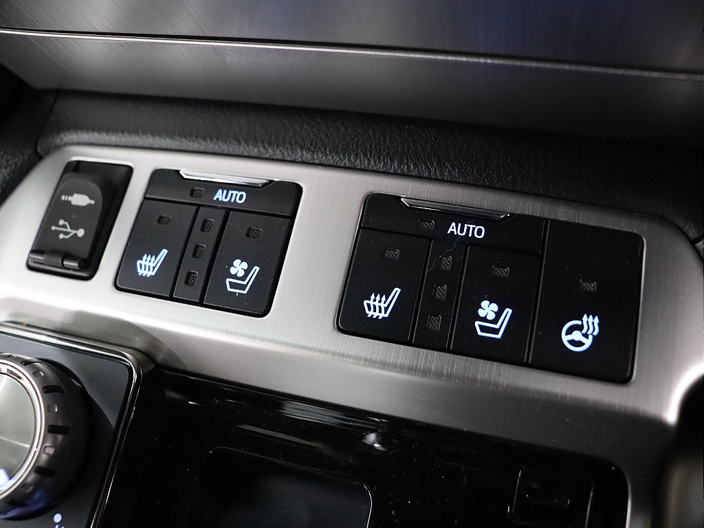 シートヒーター・シートベンチレーションご利用いただけます！