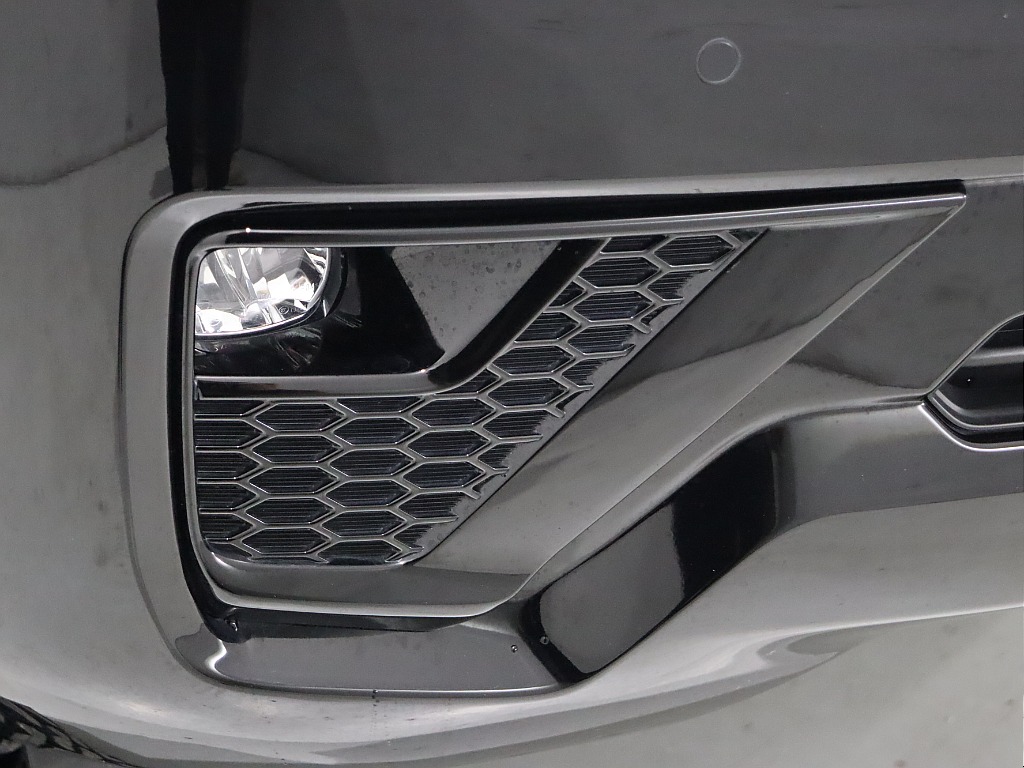 専用フォグベゼル！