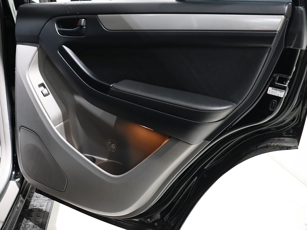 ドア内張の状態も良好です！