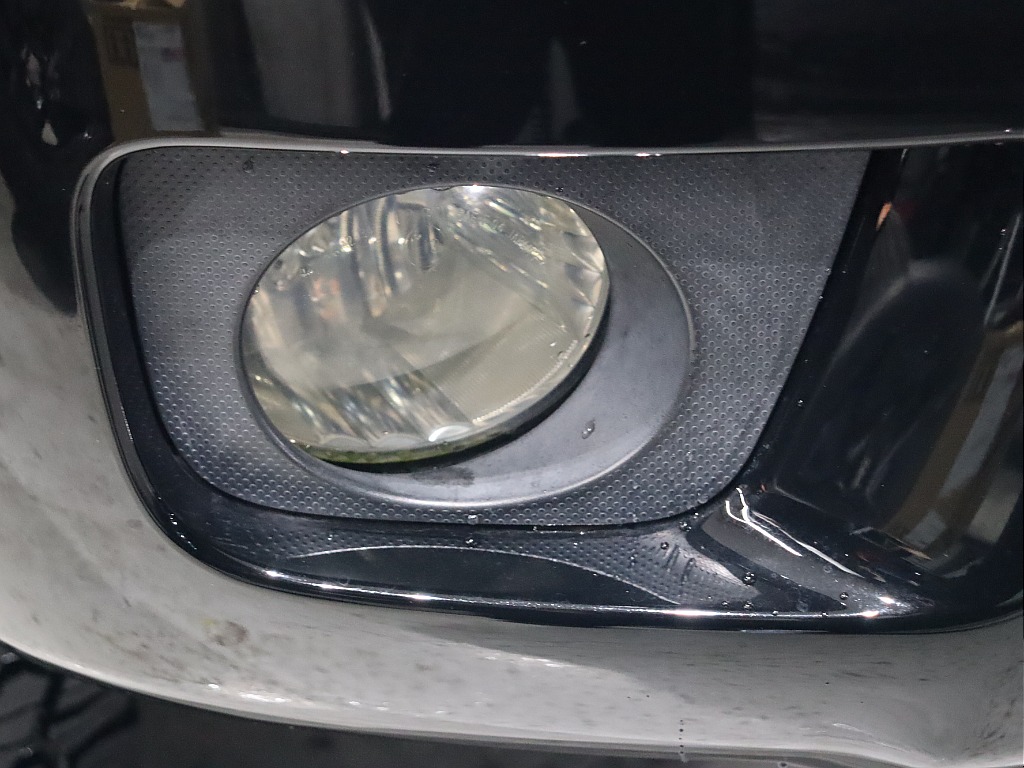 フロントフォグランプ！