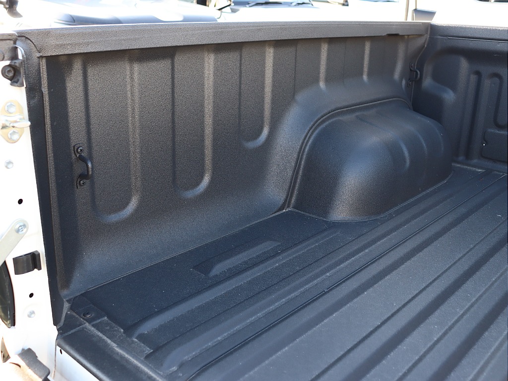 荷台ベッドライナー風塗装！