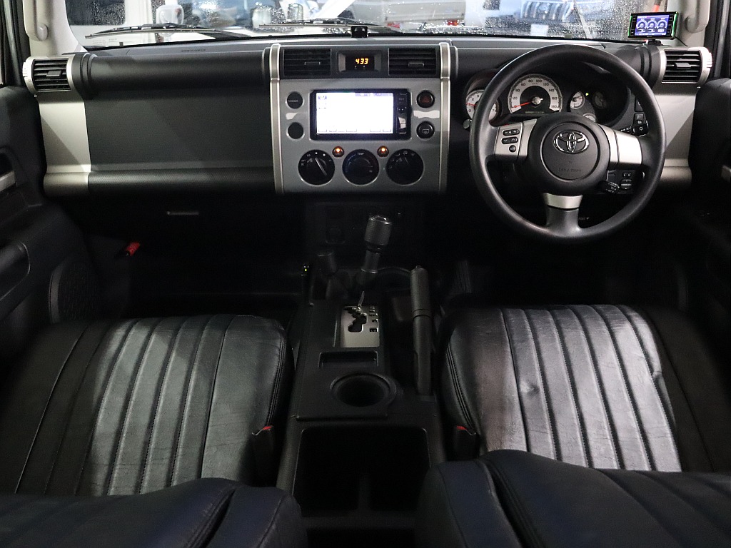 遊び心溢れるインパネ周り！