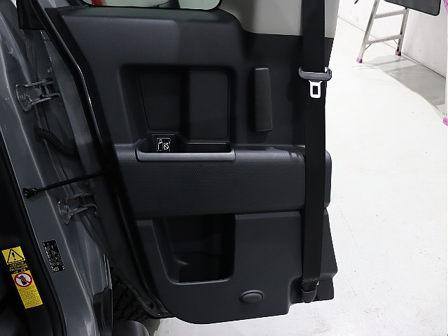 ドア内張の状態も良好です！