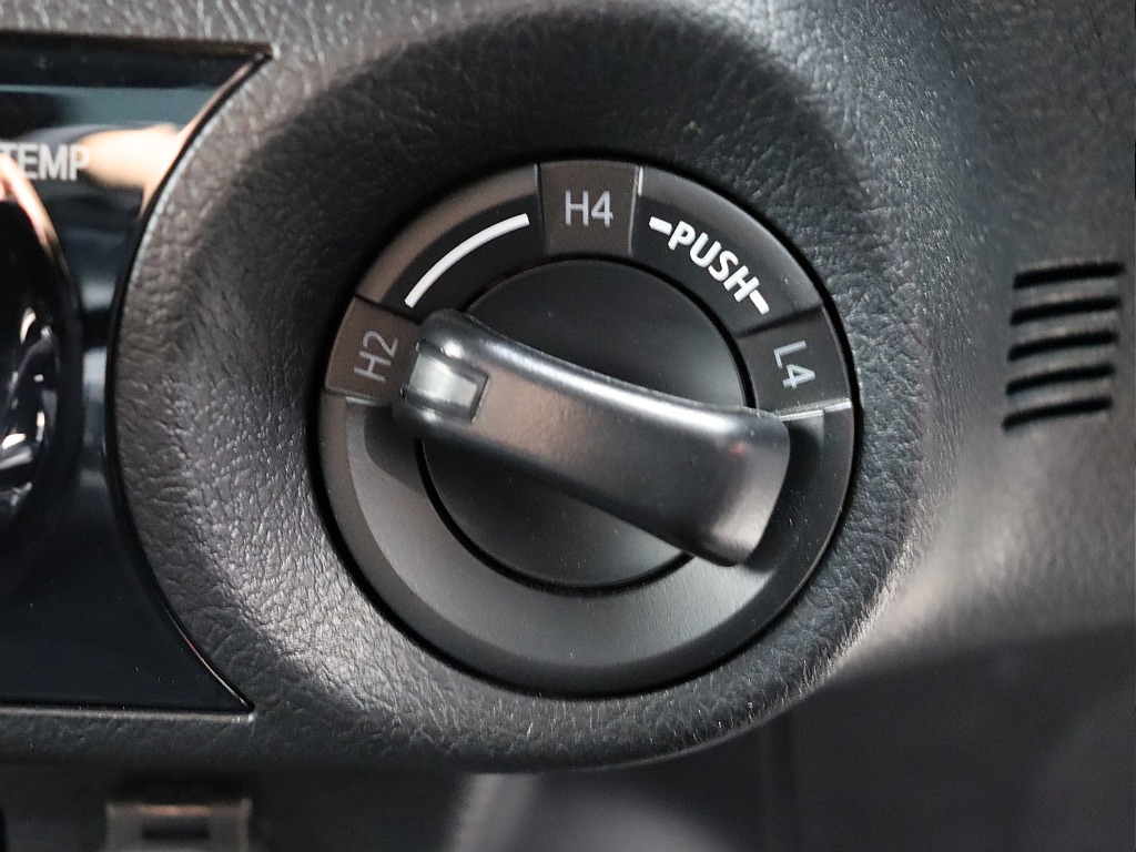 ダイヤル式トランスファー切り替えスイッチ！