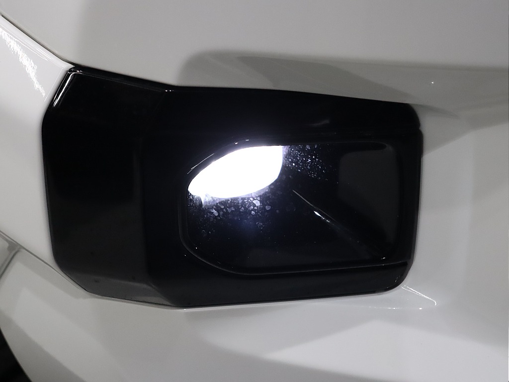 LEDフォグランプ！