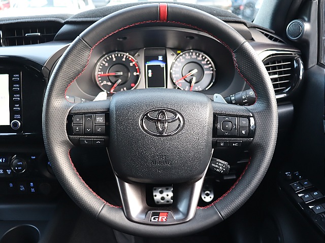 GR専用ステアリング！