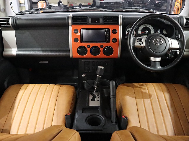 遊び心溢れるインパネ周り！