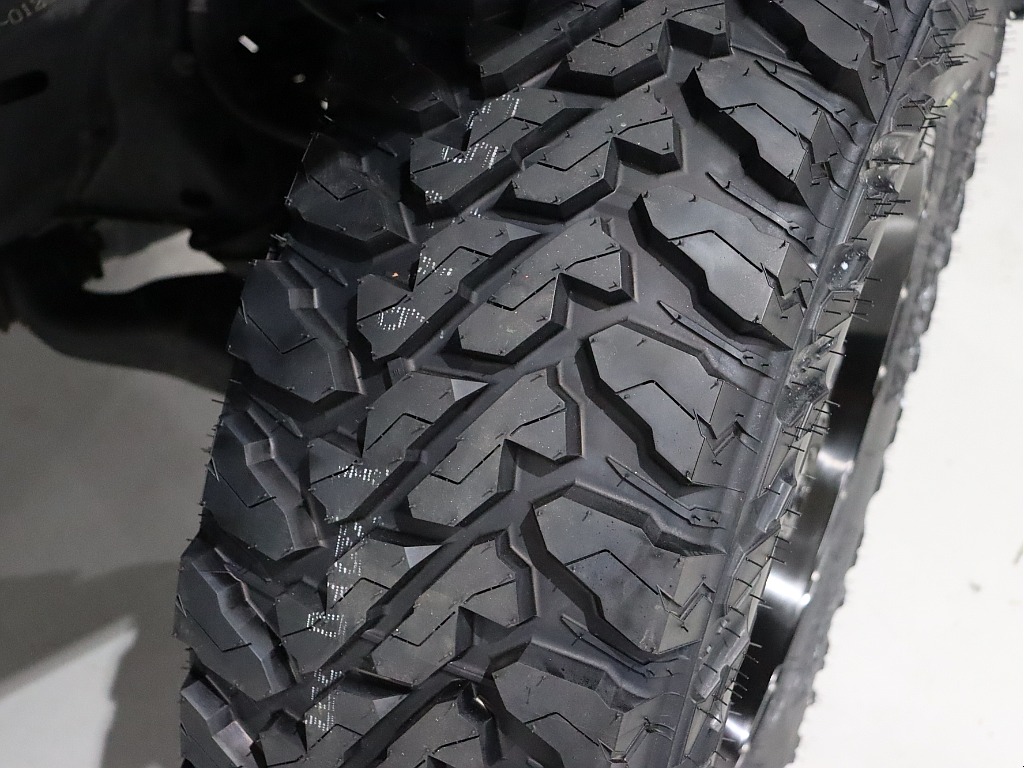 タイヤ溝も良好です！