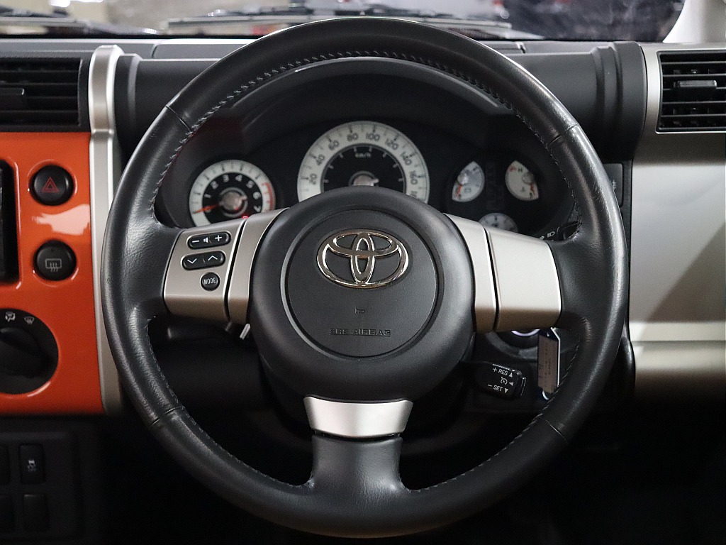 純正ステアリング!