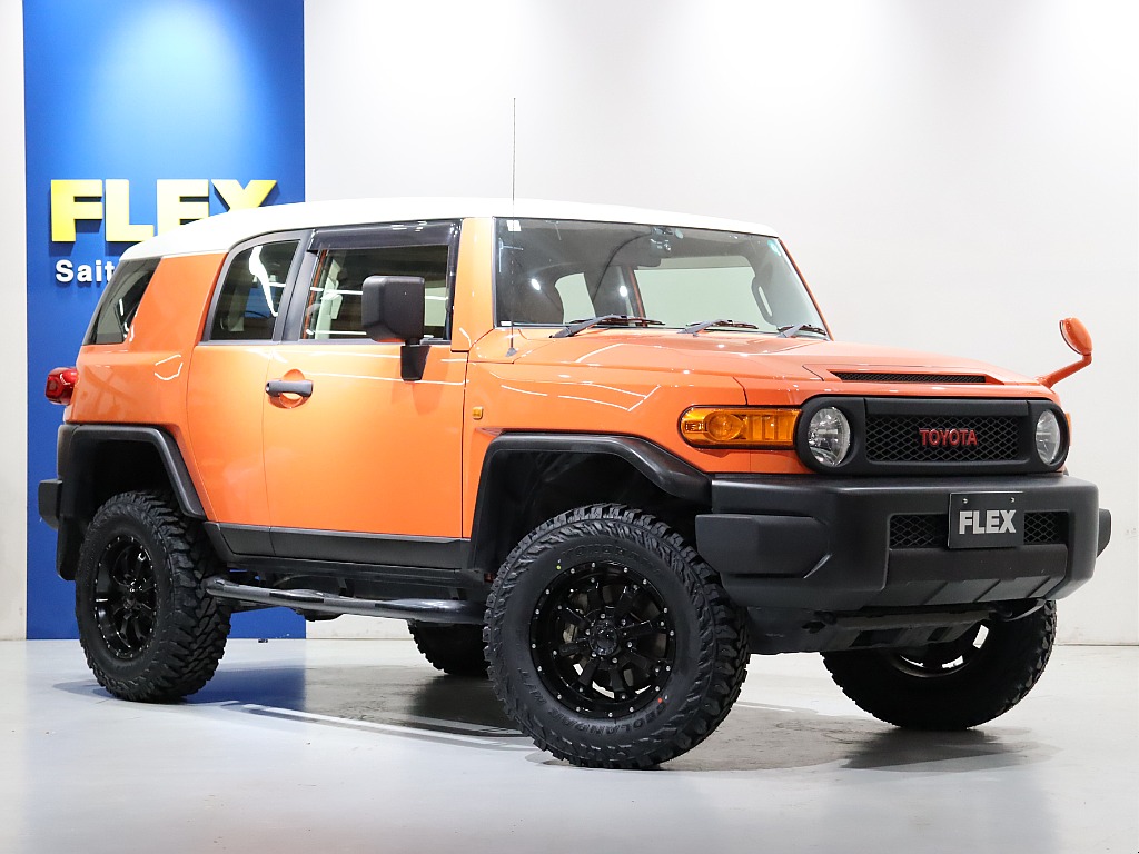 ボディカラーは人気のツートンオレンジ！