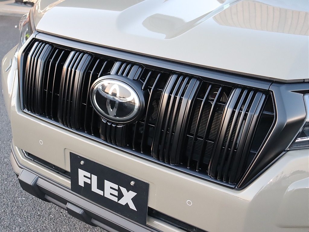 各パーツマットブラック仕様！