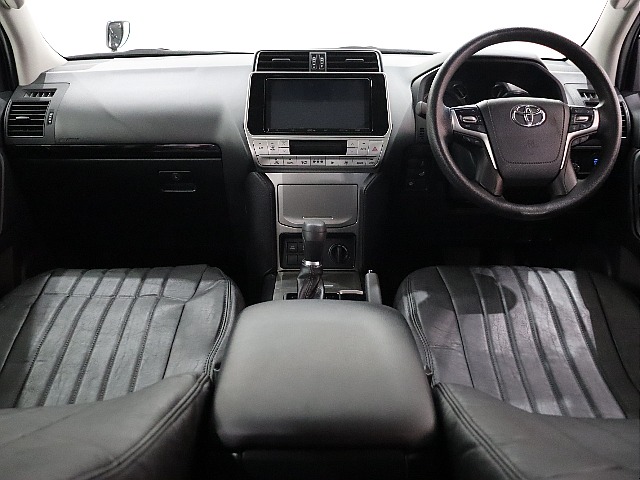 遊び心溢れるインパネ周り！