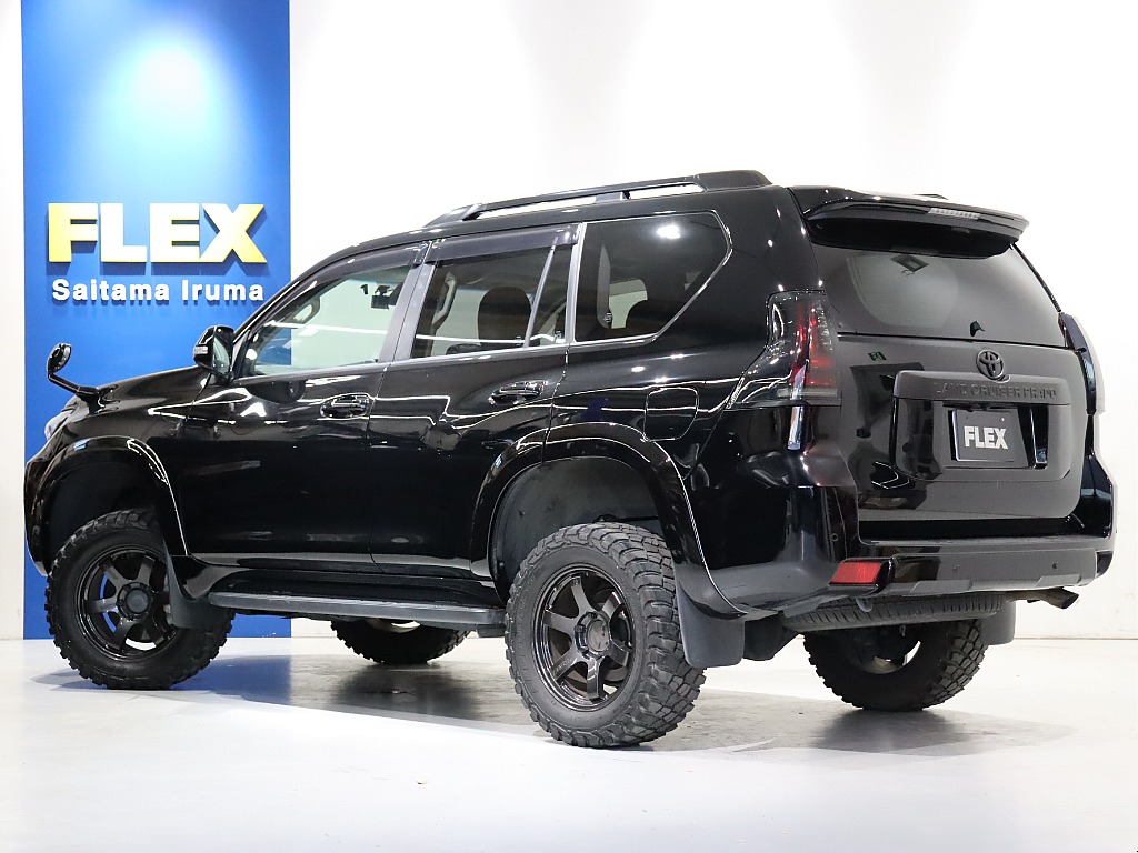 全体的にブラックで統一された一台！