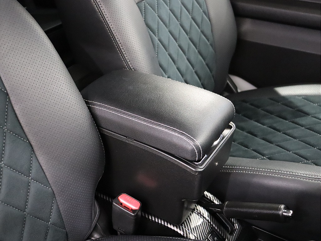 社外センターコンソール！