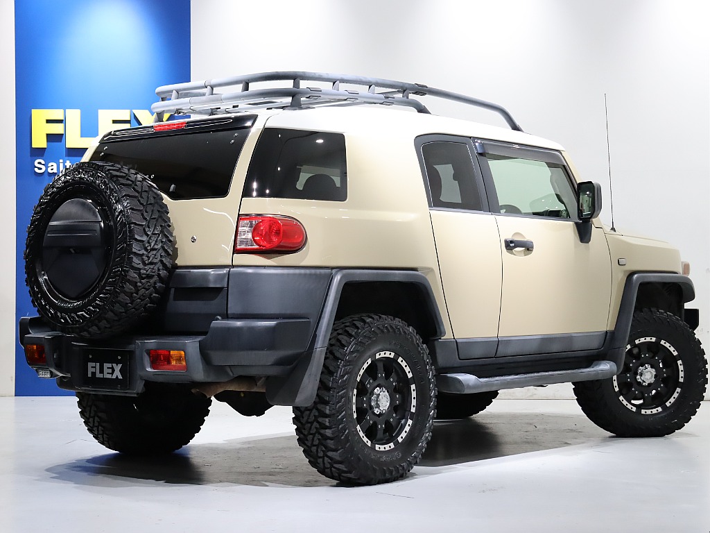 背面タイヤまで揃えてバッチリ決まっています！