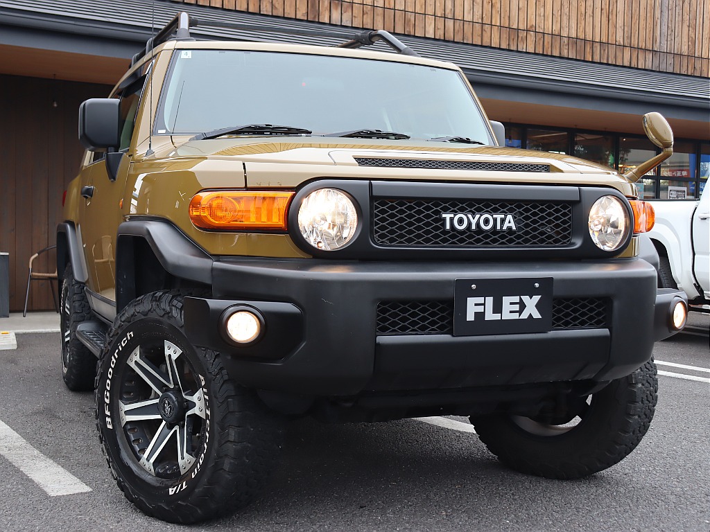 丸目ヘッドライトが可愛さを演出をしております☆